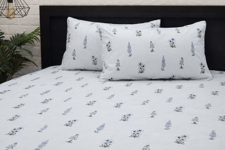 Cypress Grove Bed Sheet Set in Shades of Sky Blue