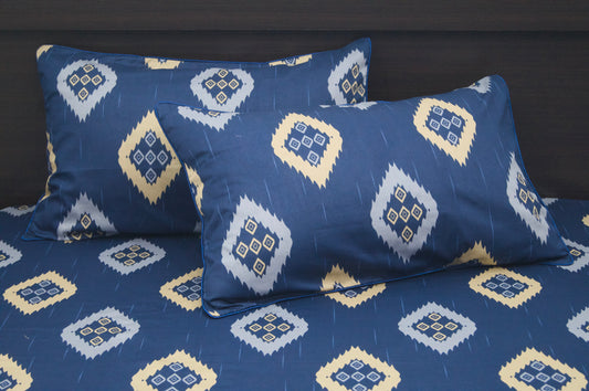 Abstract Motifs Print Custom Bed Sheet Set in Blue