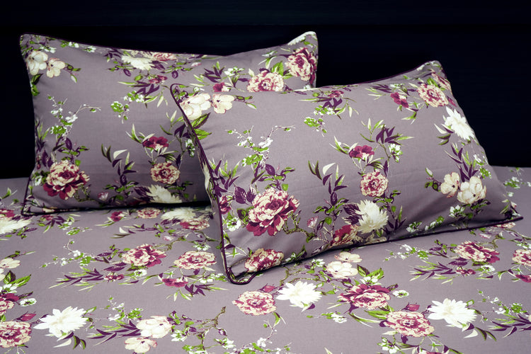 Carnation Floral Print Custom Bed Sheet Set in Shades of Brown and Burgundy