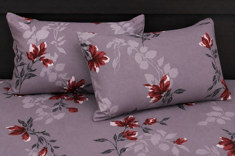 Amelia Bloom Custom Bed Sheet Set in Pastel Purple