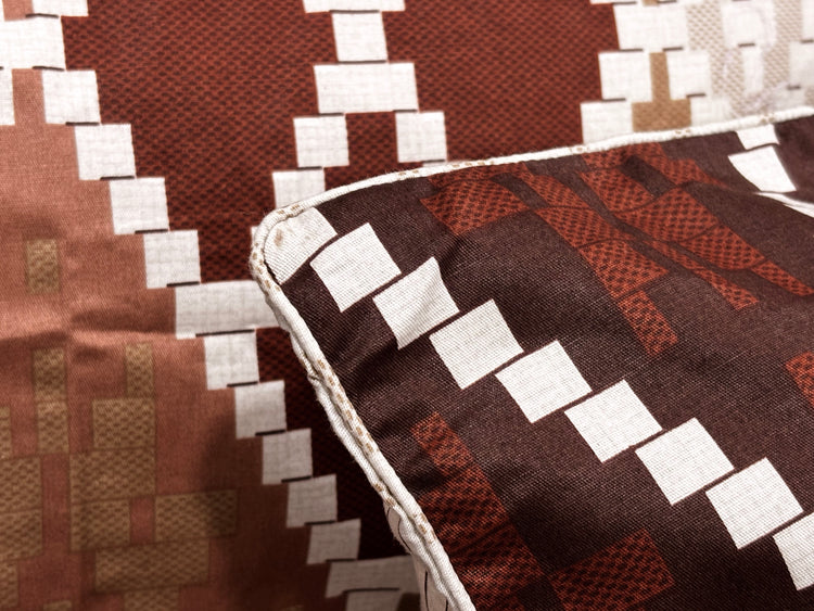 Mosaic Wall Custom Bed Sheet Set in Brown