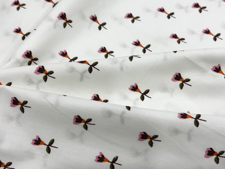 Little Buds Bed Sheet Set in White and Pink