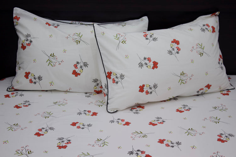 Red Periwinkle Floral Print Custom Bed Sheet Set on White