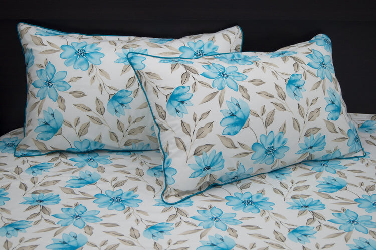 Floral Blossoms Print Custom Bed Sheet Set in Blue