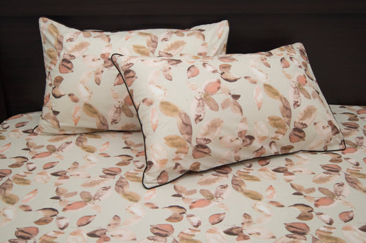 Scattered Leaves Print Custom Bed Sheet Set in Shades of Brown