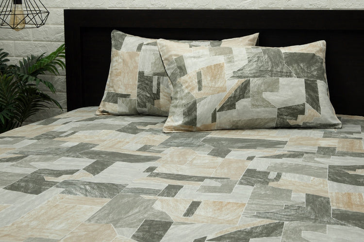 Sketch Mosaic Bed Sheet Set in Shades of Grey and Green