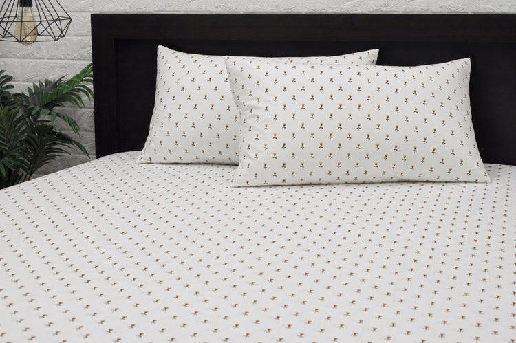 Little Buds Bed Sheet Set in White and Beige