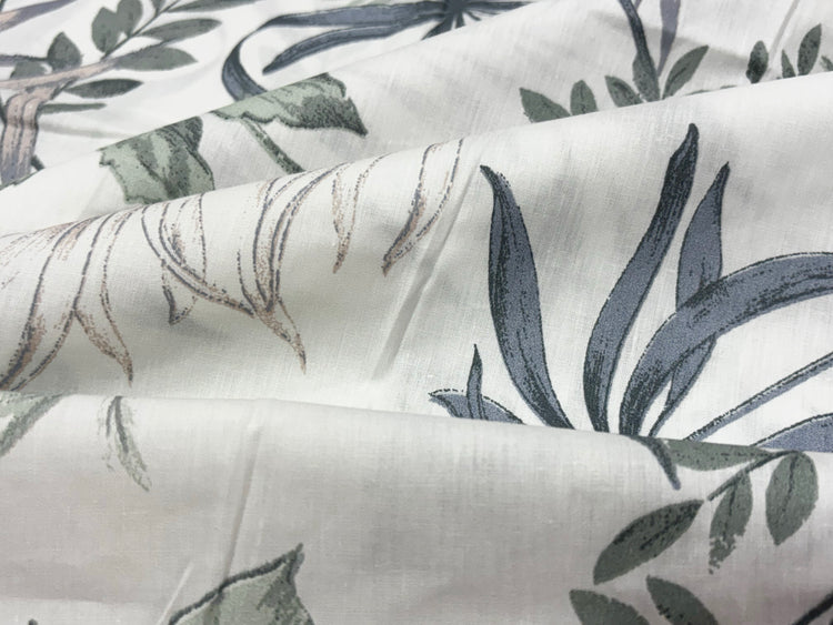Bloom Botanical Custom Bed Sheet Set in Shades of White and Blue