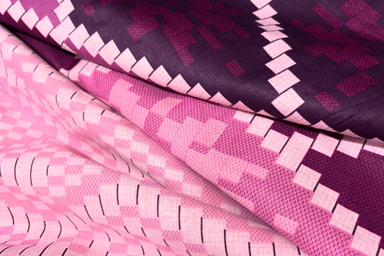 Mosaic Wall Custom Bed Sheet Set in Pink