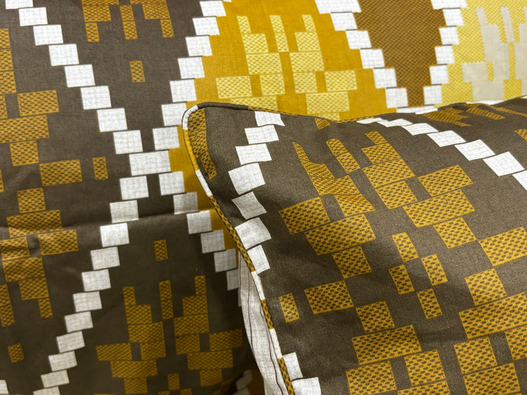 Mosaic Wall Custom Bed Sheet Set in Yellow