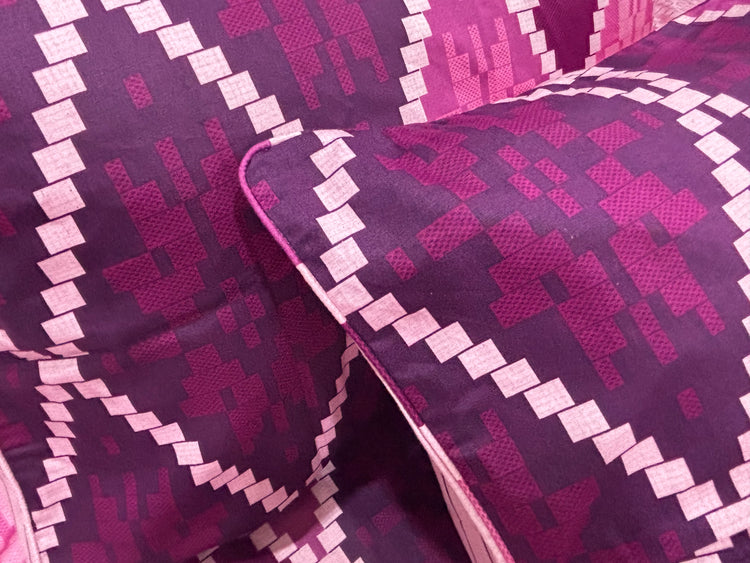 Mosaic Wall Custom Bed Sheet Set in Pink