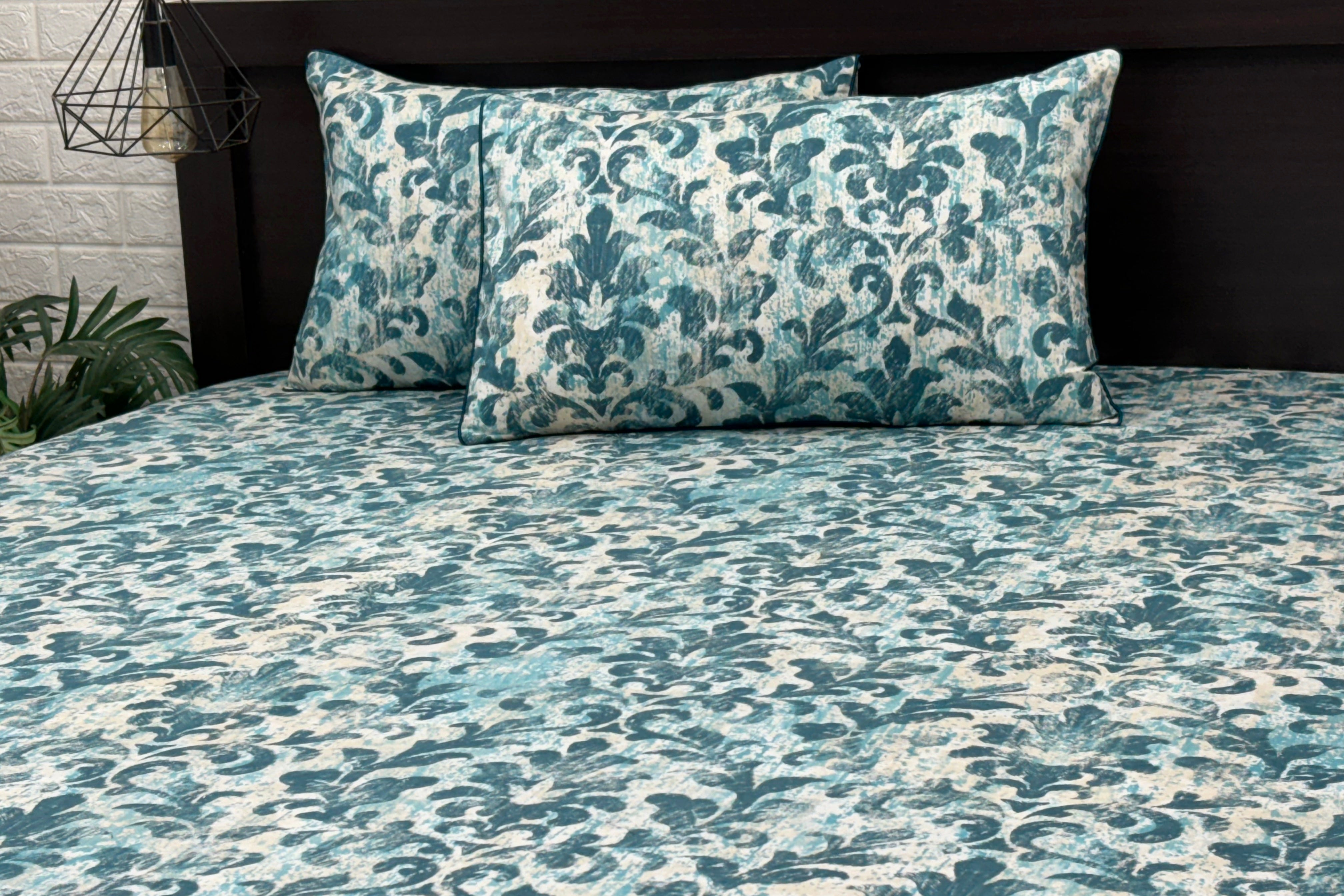 400TC Distort Cameo Print Custom Bed Sheet Set in Shades of Blue