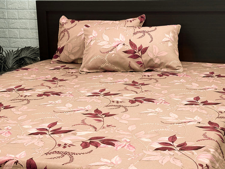 Maison Flora Custom Bed Sheet Set in Shades of Beige and Red