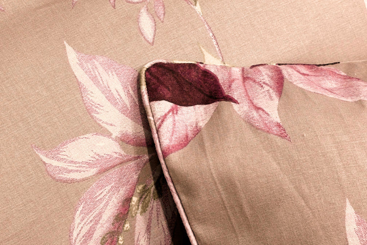Maison Flora Custom Bed Sheet Set in Shades of Beige and Red